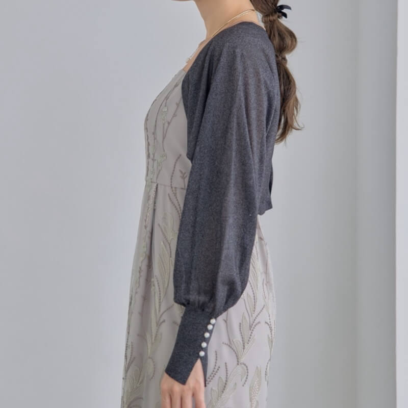 ブラックのパールカフスニットボレロの商品画像2