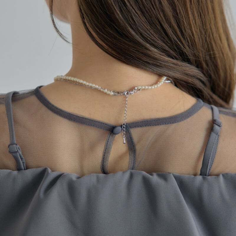 シルバーのウェーブ×パールネックレスの商品画像3