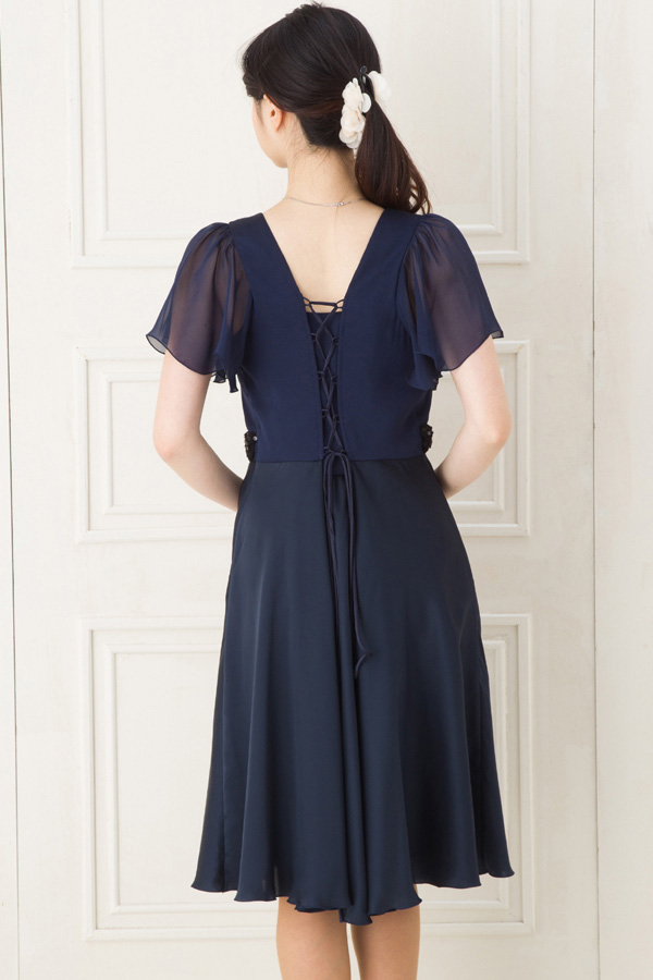 袖ありウエストスパンコール飾りの濃紺ジョーゼットミニドレスの商品画像3
