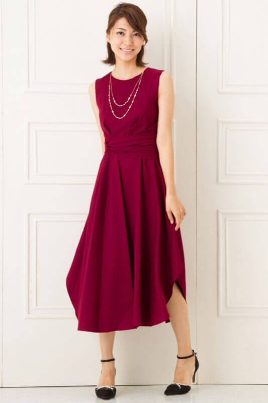 ワインレッドシフォンミディアムドレスのレンタルドレス
