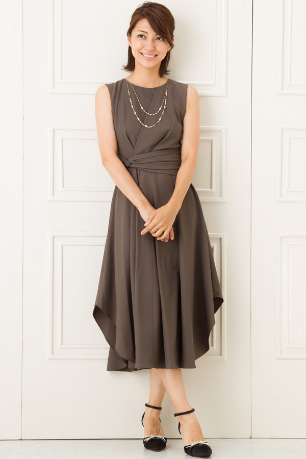 カーキシフォンミディアムドレスの商品画像1