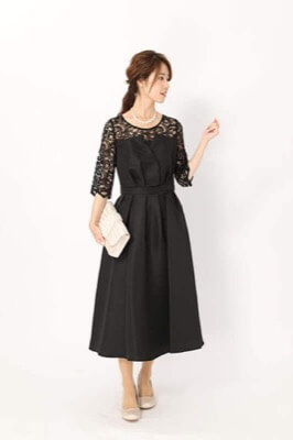黒の袖付きビスチェ風ロングドレスのレンタルドレス