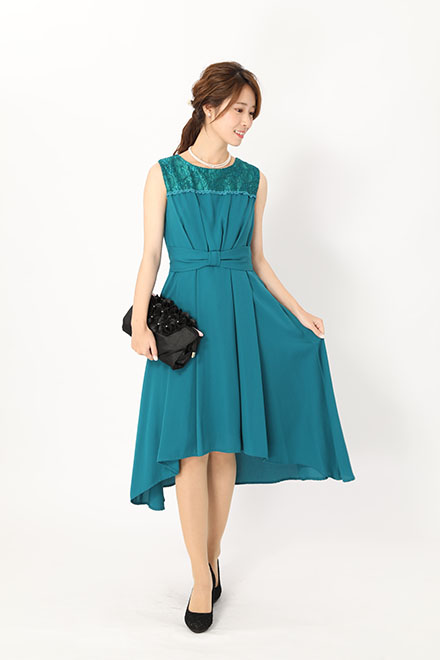 グリーンのウエストリボン切り替えドレスの商品画像1