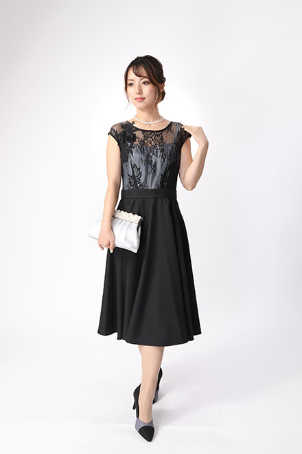 黒とグレーのシースルーレースドレスの商品画像1