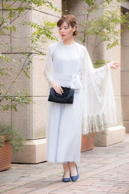 サックスブルーのベルト付きオールインワンドレスのレンタルドレス