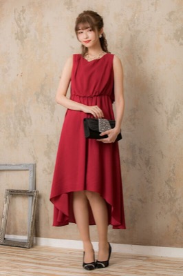 赤のフィッシュテールドレスのレンタルドレス