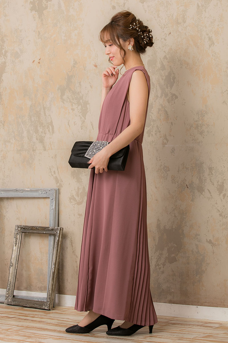 プラムピンクのIラインプリーツドレスの商品画像3