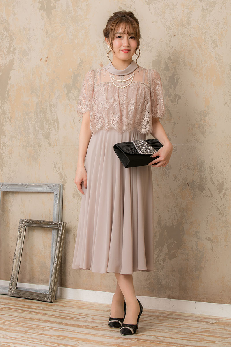 ピンクベージュのロールカラー袖付きドレスの商品画像6
