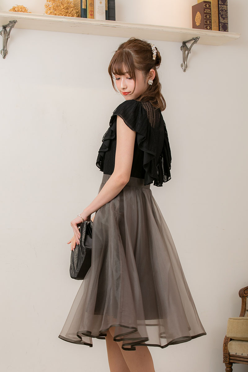 黒×カーキのフリルスリーブドレスの商品画像8