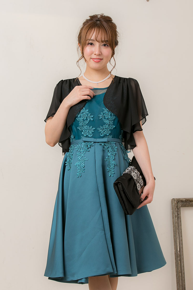 グリーンの刺繍ミニドレスの商品画像7