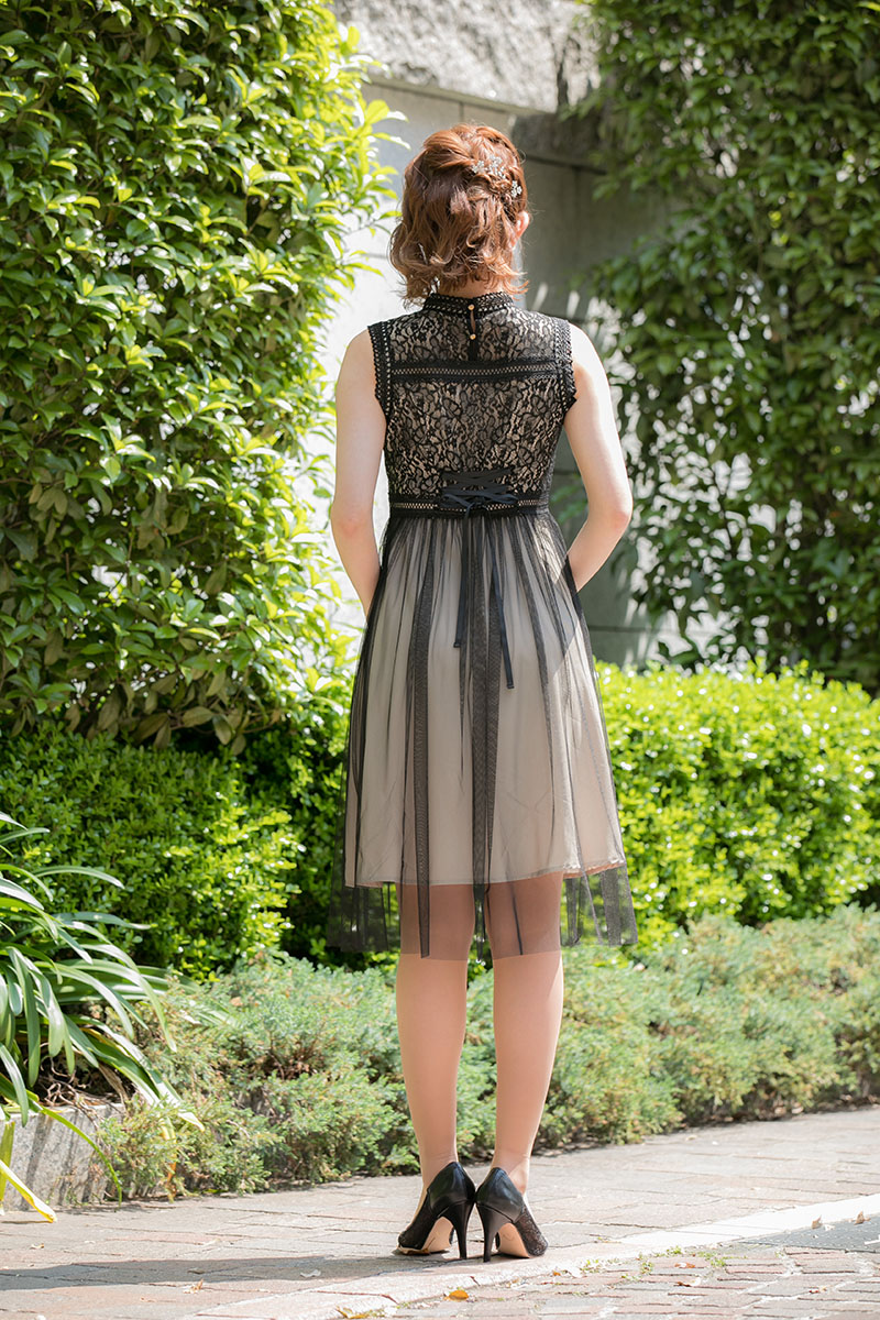 ブラック×ベージュのチュールスカートドレスの商品画像7