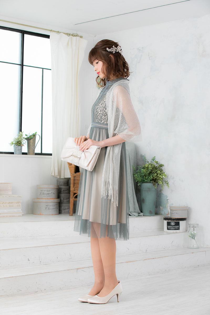 カーキ×ベージュのチュールスカートドレスの商品画像8