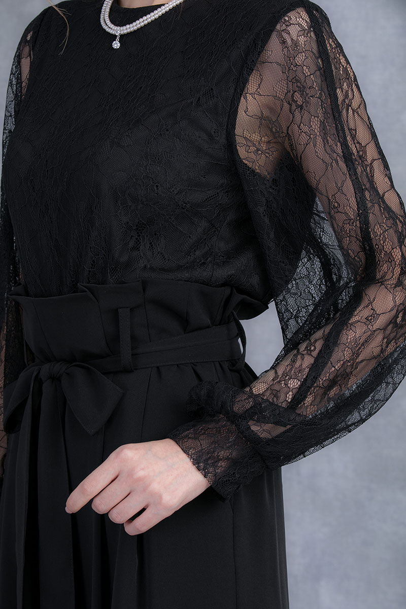 ブラックの長袖レースパンツドレスの商品画像5