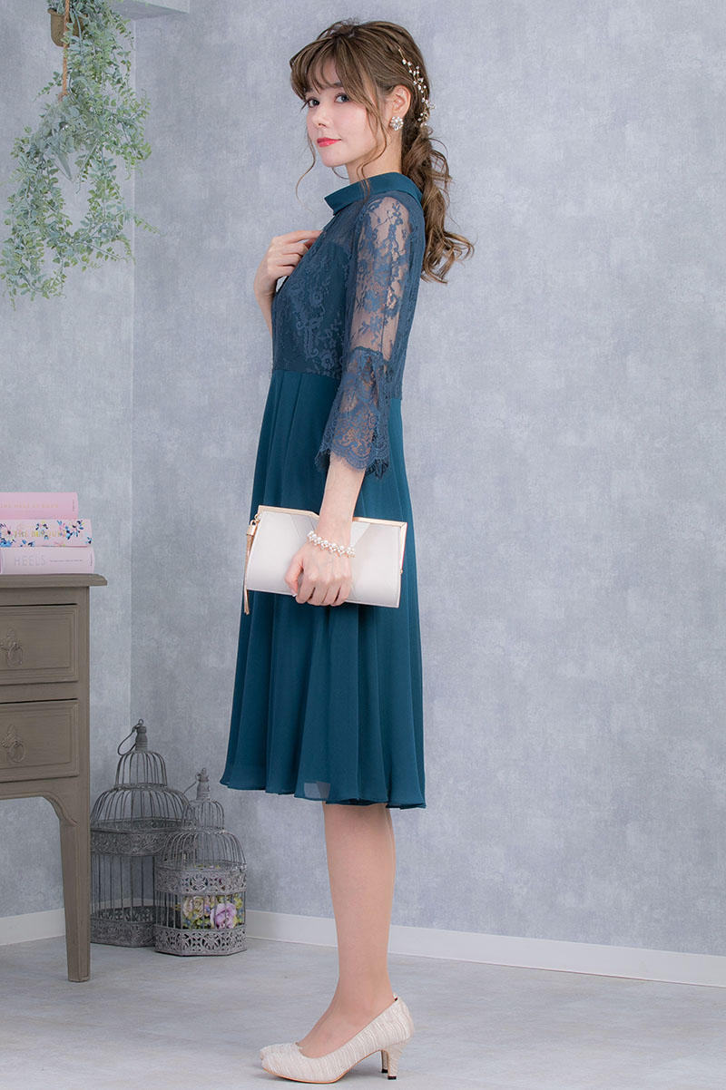 ブルーグリーンのロールカラーフレアスリーブドレスの商品画像3