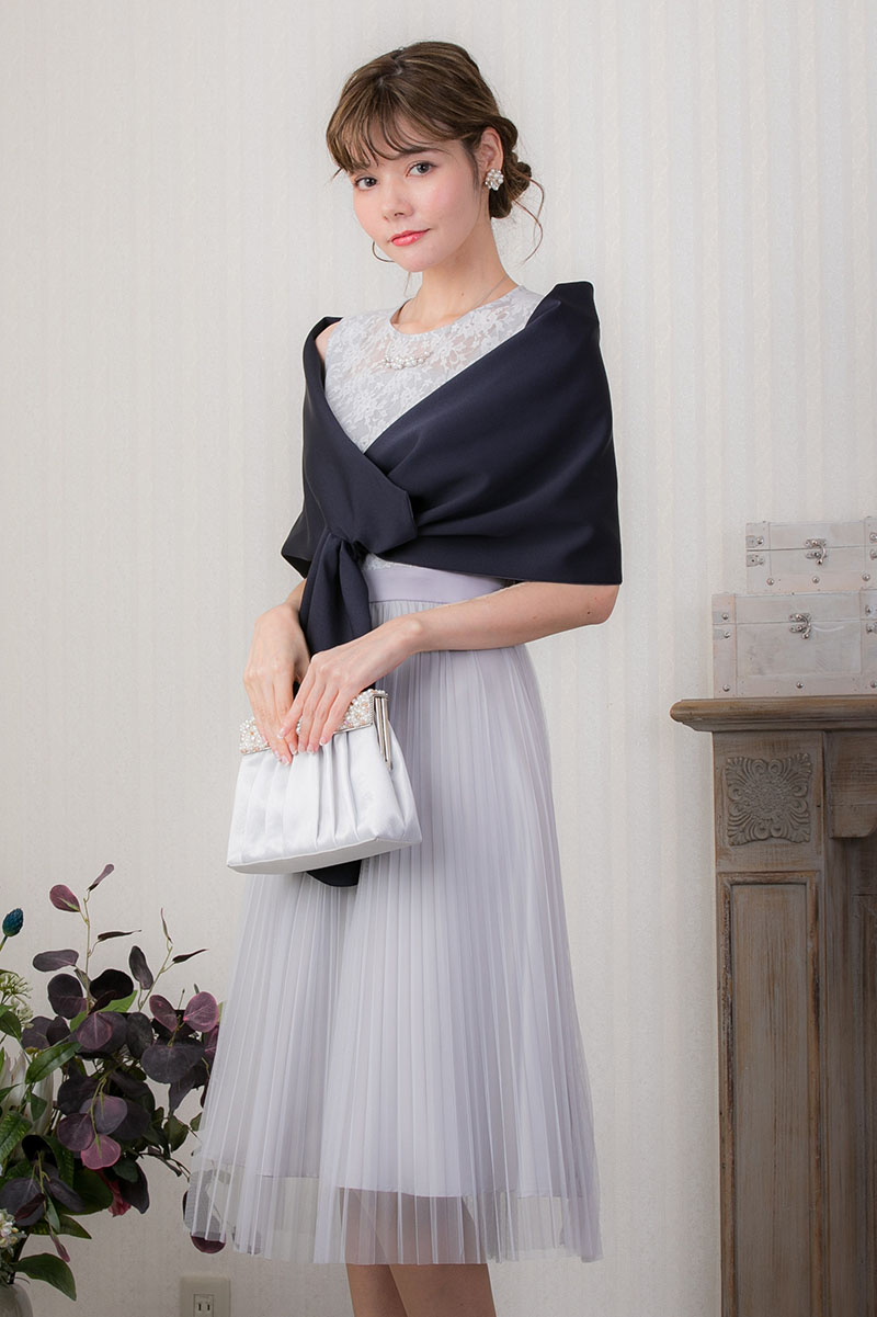 シルバーグレーのチュールプリーツドレスの商品画像6