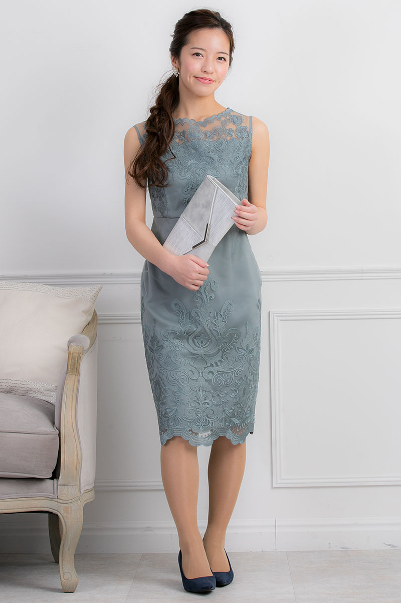 ミントグリーンのチュール刺繍タイトドレスの商品画像1