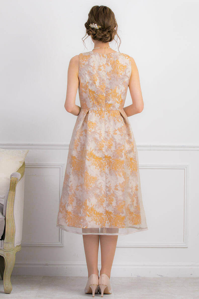イエロー×ベージュのフラワージャガードドレスの商品画像4