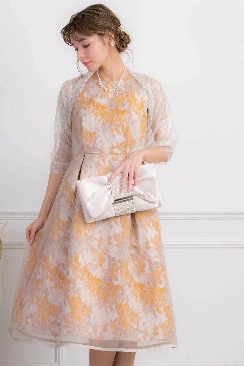 イエロー×ベージュのフラワージャガードドレスの商品画像6