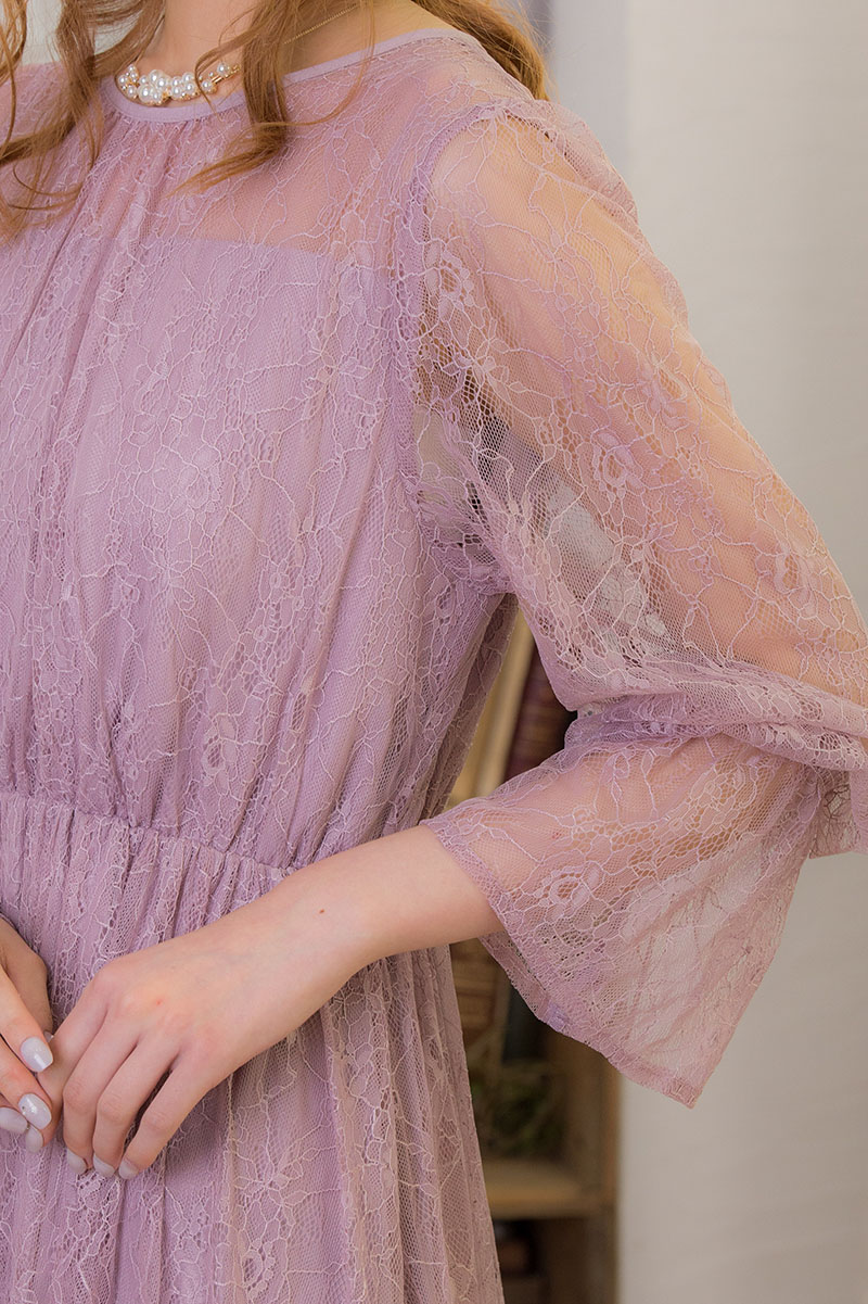 ピンクの長袖総レースドレスの商品画像5