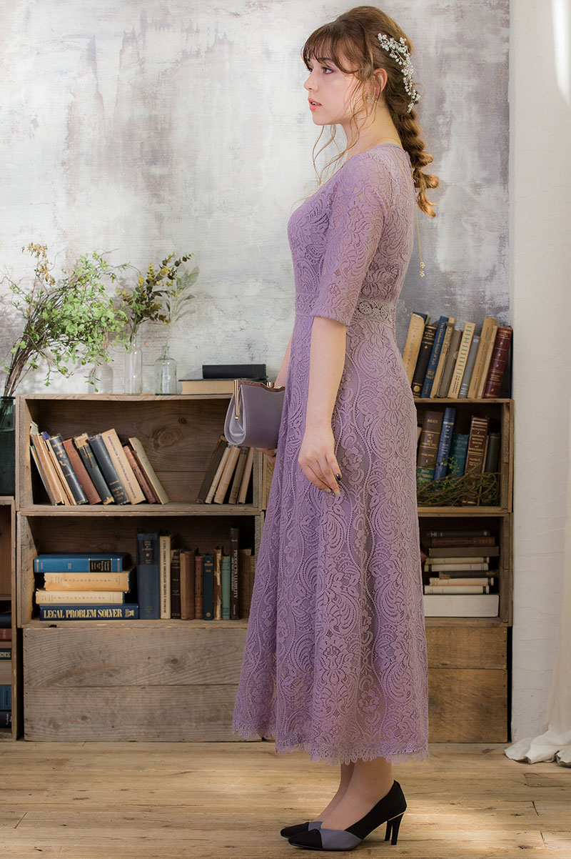 パープルのコットンレースロングドレスの商品画像3