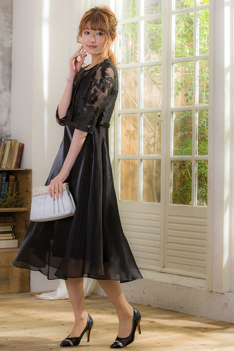 ブラックのシャイニーオーガンジードレスの商品画像6