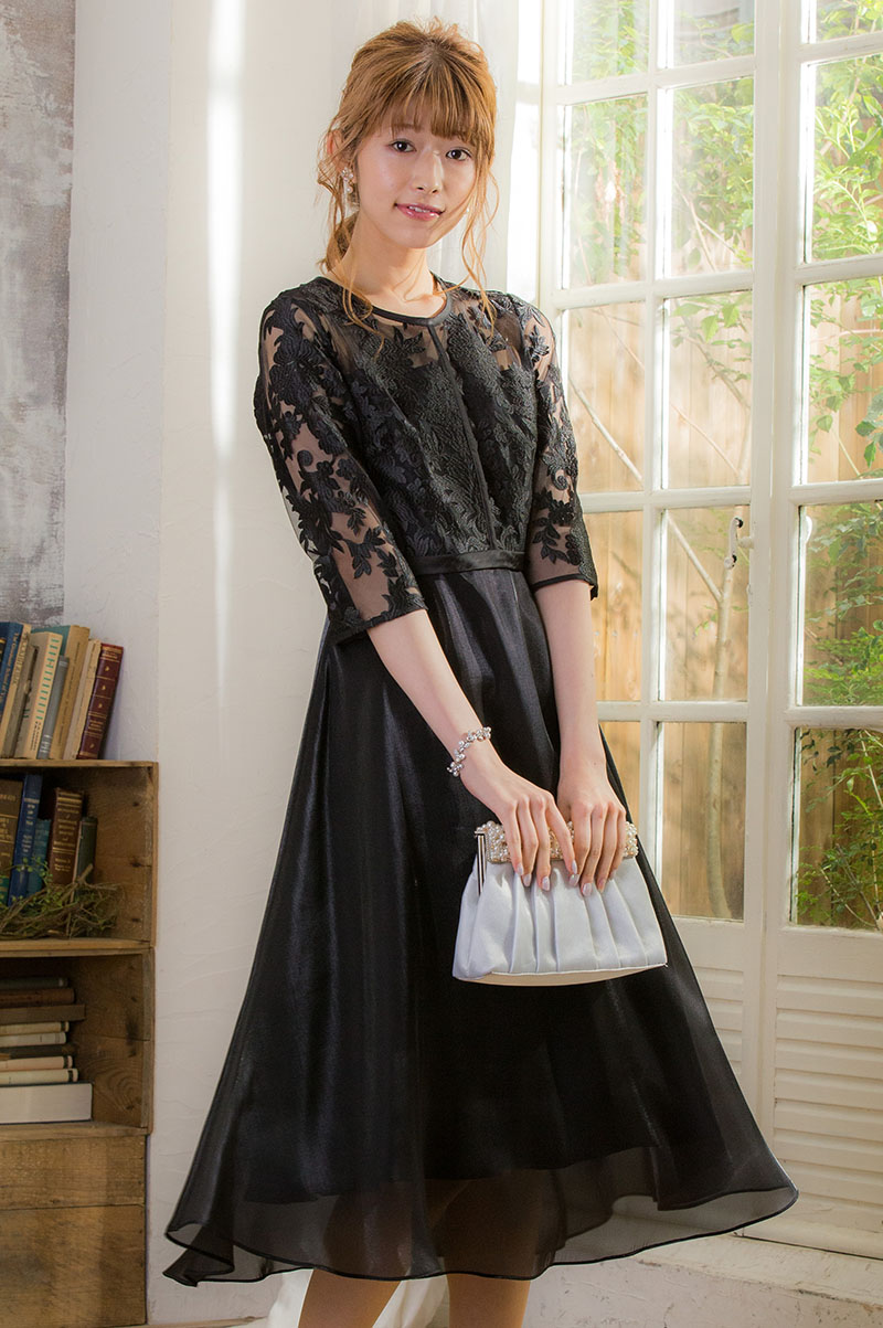 ブラックのシャイニーオーガンジードレスの商品画像7