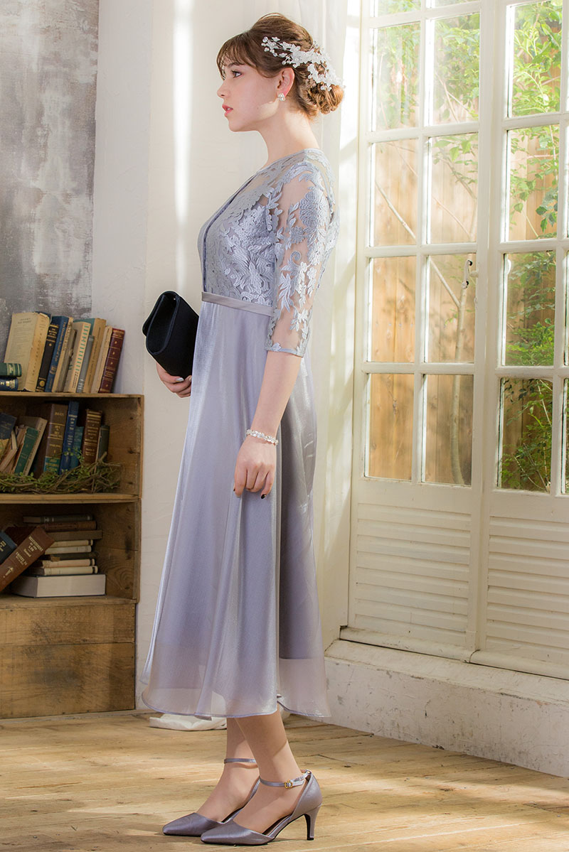 ブルーグレーのシャイニーオーガンジードレスの商品画像3