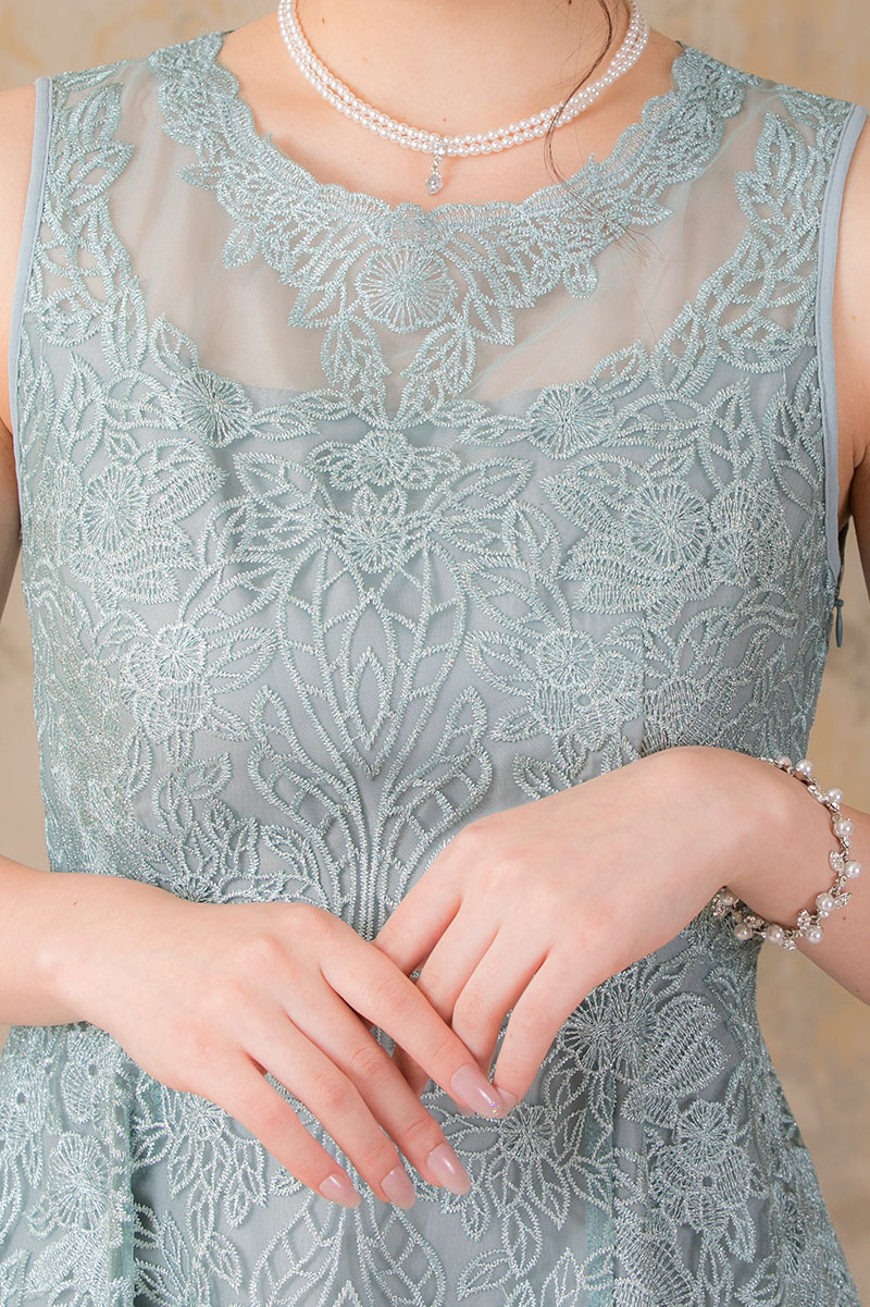 ミントグリーンのラメ刺繍レースドレスの商品画像5