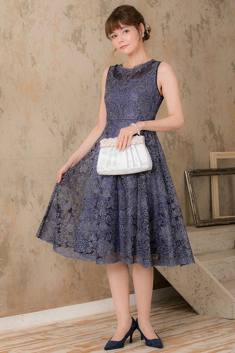 ネイビーのラメ刺繍レースドレスの商品画像9