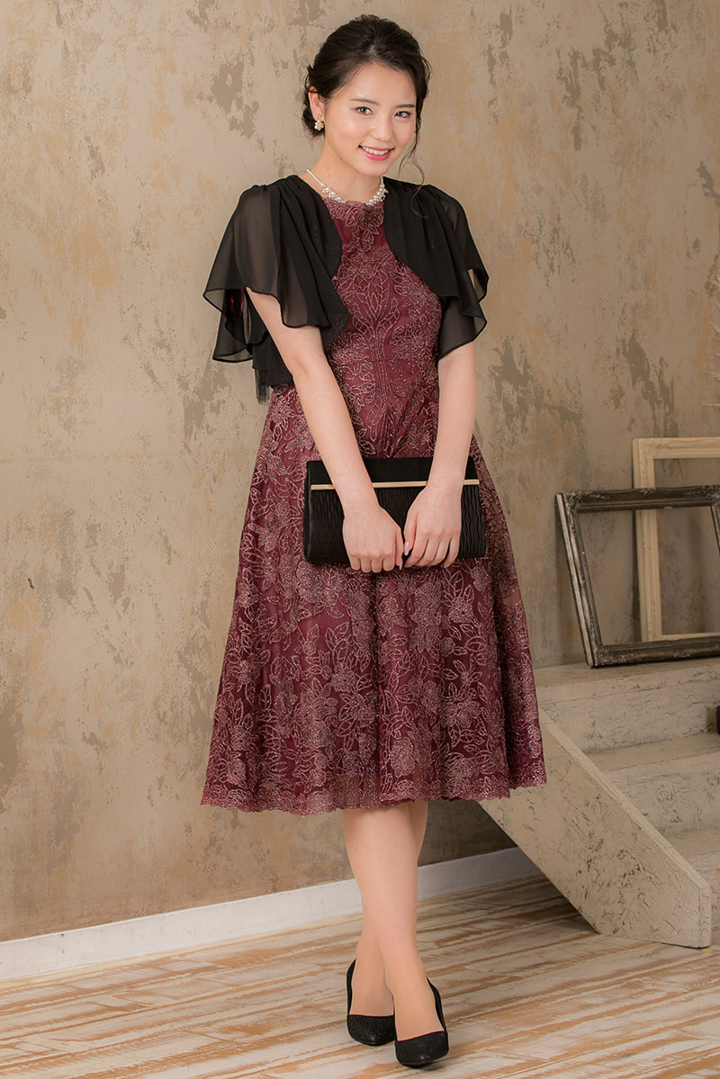 バーガンディのラメ刺繍レースドレスの商品画像6