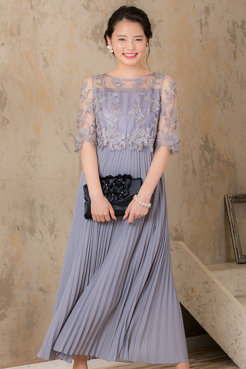 ブルーグレーの袖付きフラワーレースロングプリーツドレスの商品画像2
