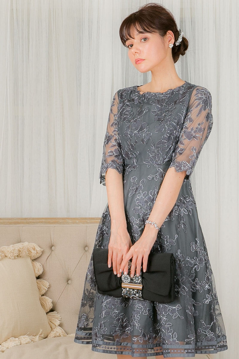 アーミーカーキのラメ入りフラワーレースドレスの商品画像8