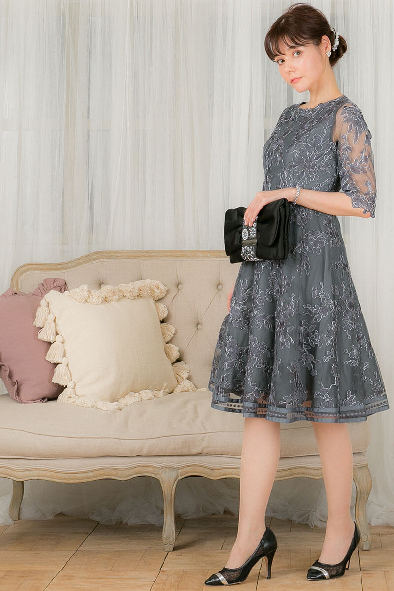 アーミーカーキのラメ入りフラワーレースドレスの商品画像9