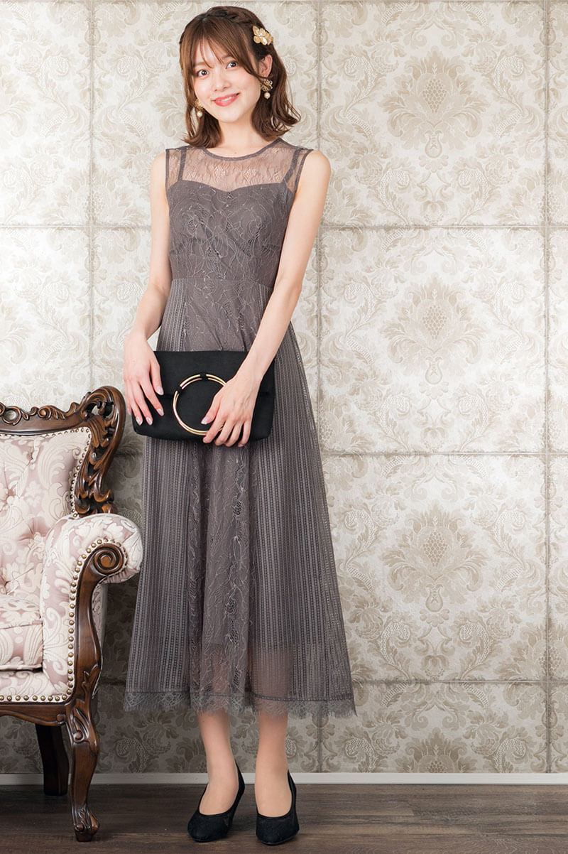 チャコールグレーのストライプレースドレスの商品画像12