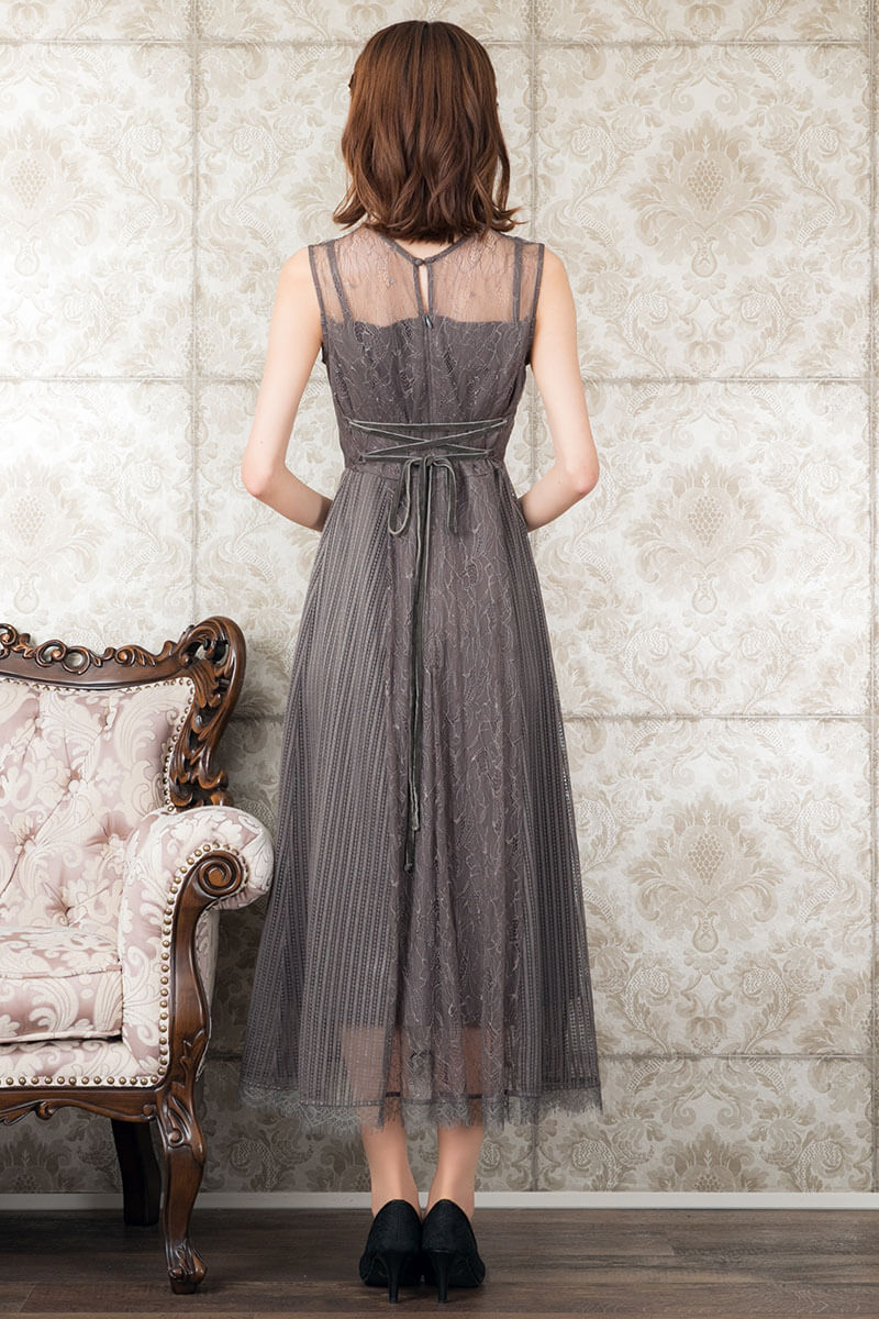 チャコールグレーのストライプレースドレスの商品画像4