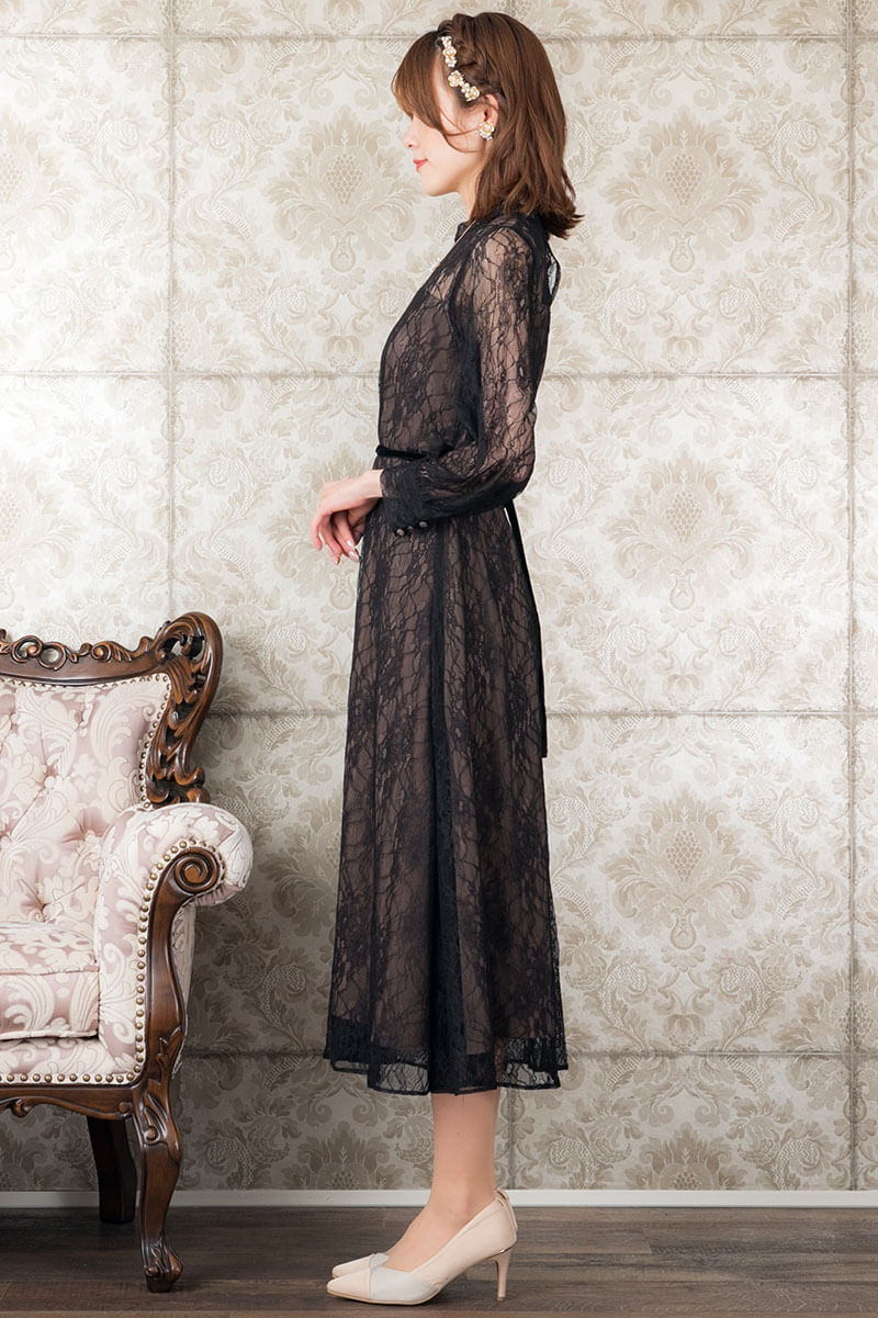 ブラックの袖つきシアーレースドレスの商品画像3