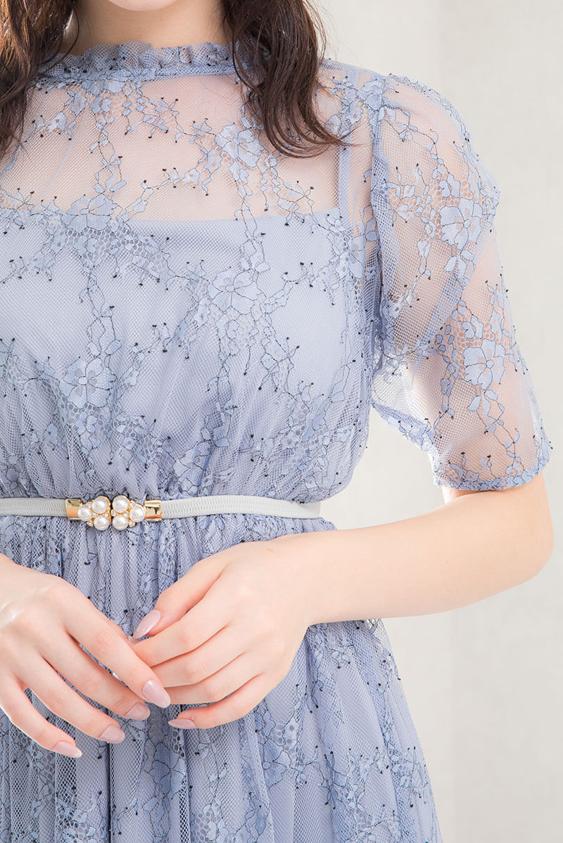 ブルーのパワショルティアードドレスの商品画像5
