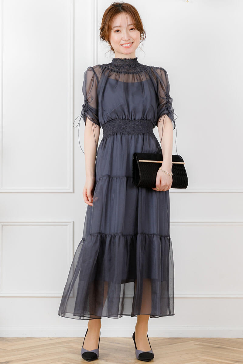 アーミーカーキのハイネックティアードドレスの商品画像1