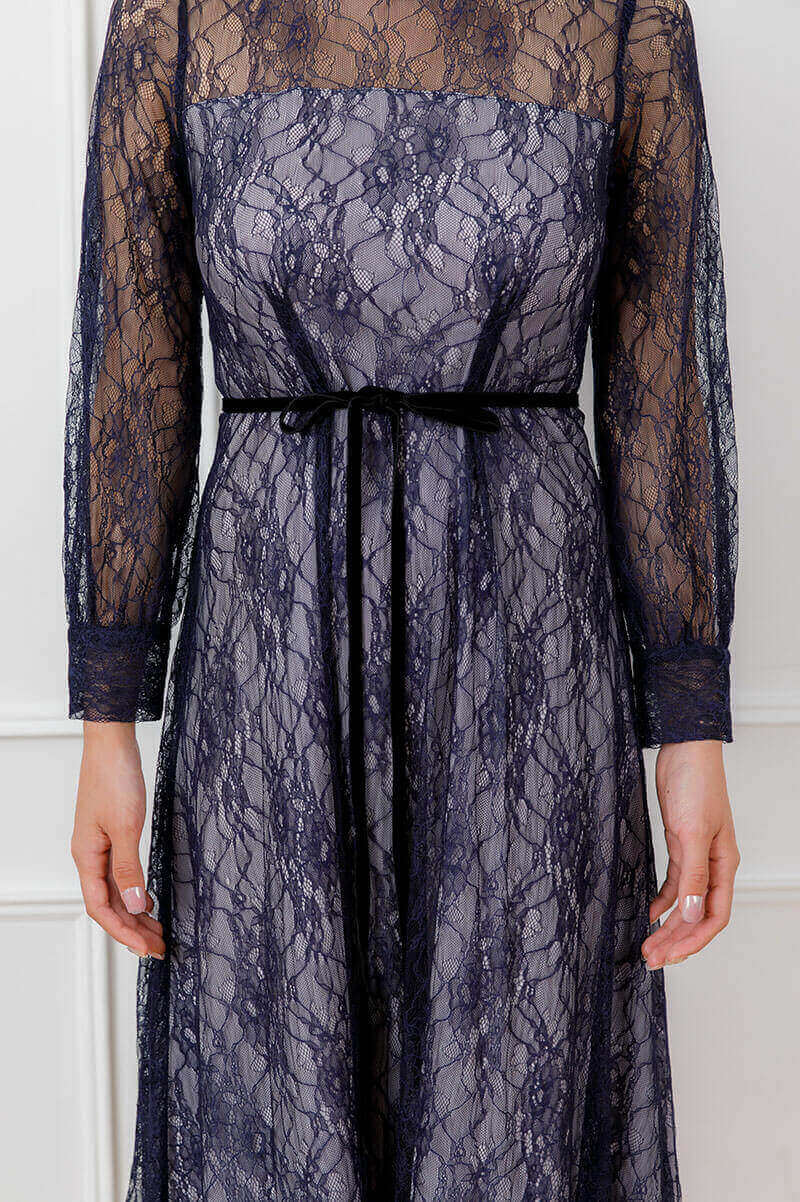 ネイビーの袖つきシアーレースドレスの商品画像6