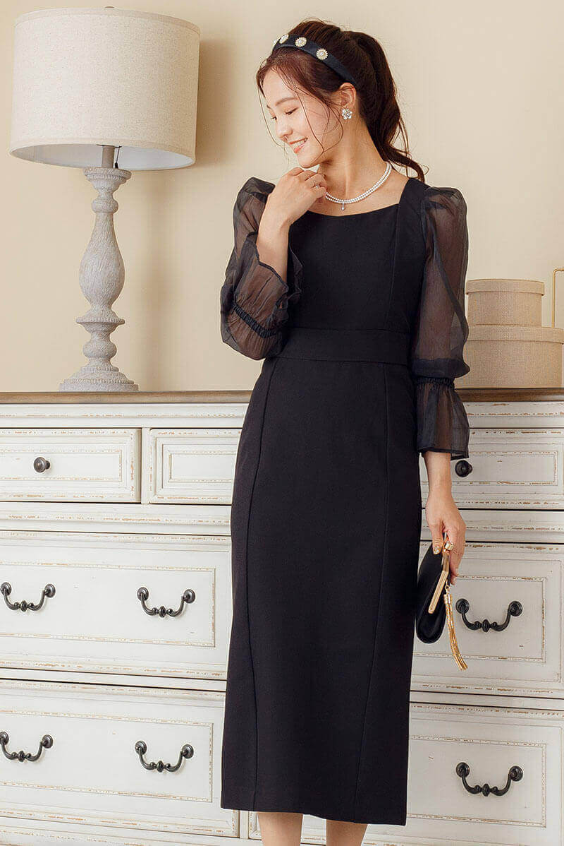 ブラックのシアースリーブタイトドレスの商品画像2