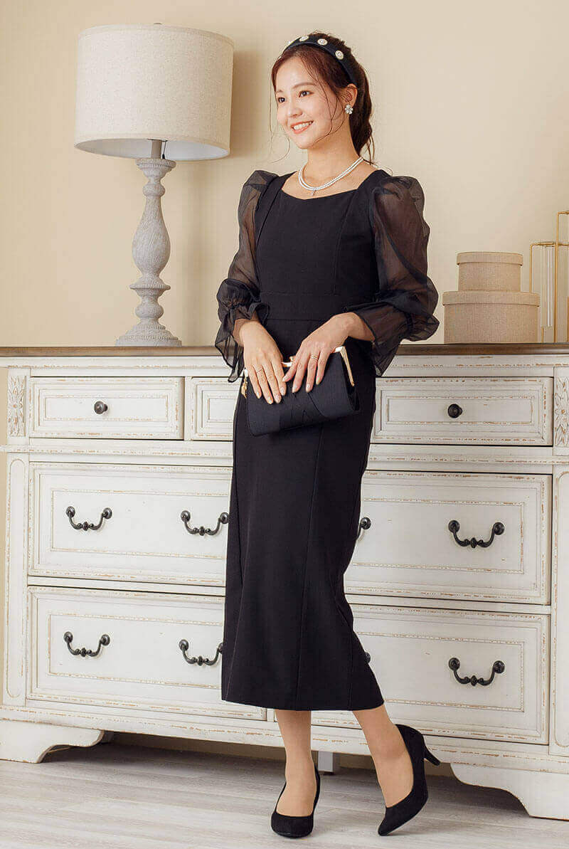 ブラックのシアースリーブタイトドレスの商品画像7