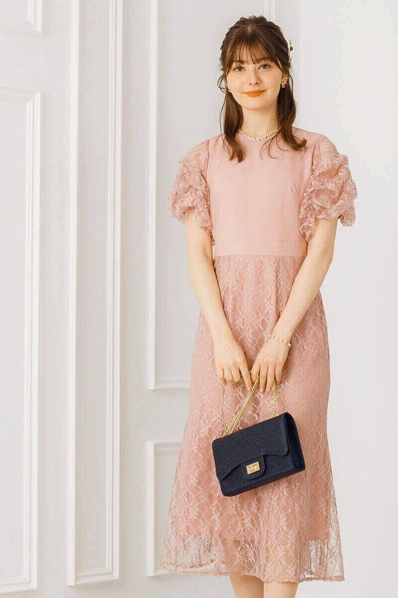 ピンクベージュのボリュームスリーブドレスの商品画像8
