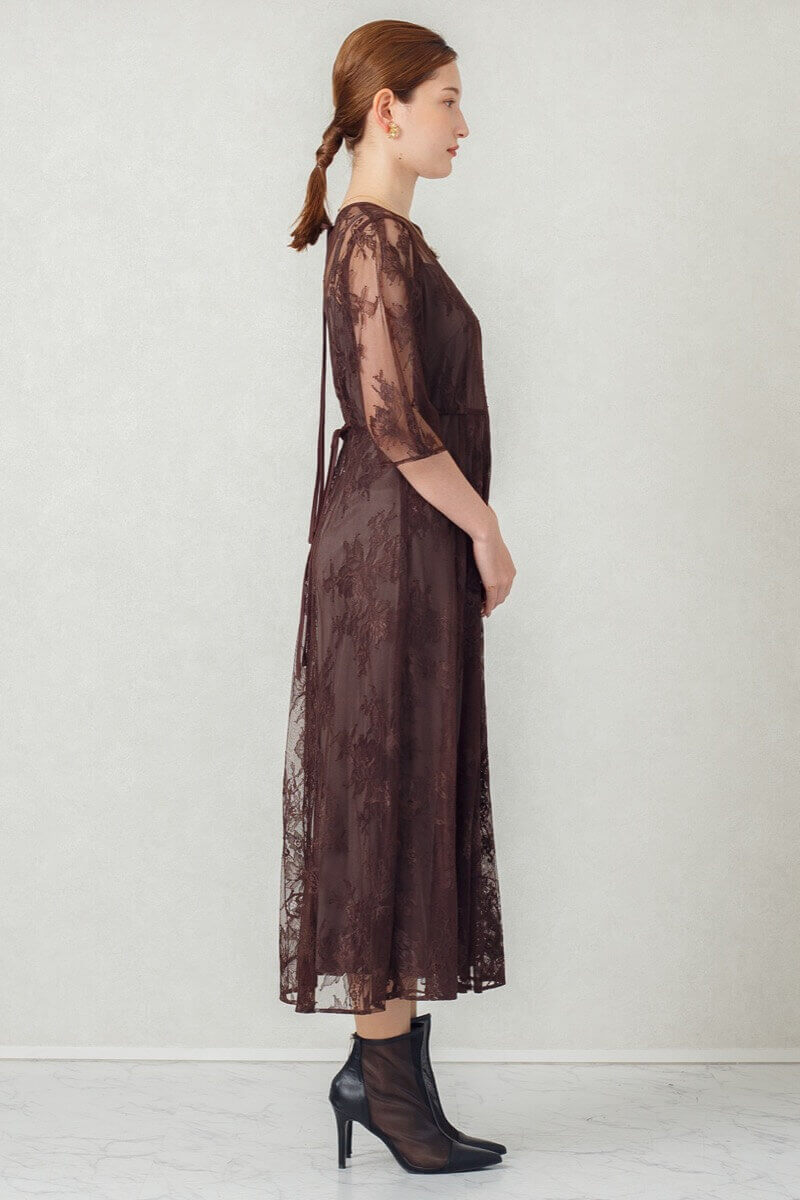 ブラウンのバックダブルリボンドレスの商品画像3