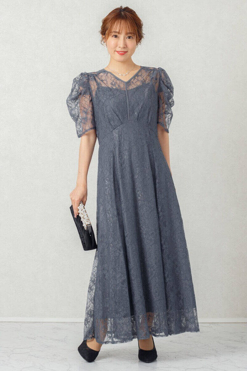 ダークカーキのパワショルレースドレスの商品画像1