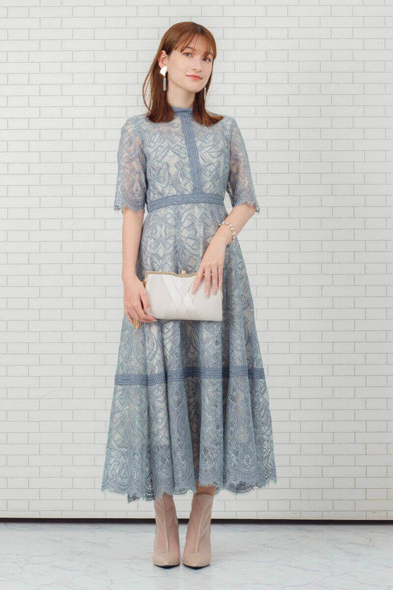 グレイッシュブルーの配色ハシゴレースドレスの商品画像1