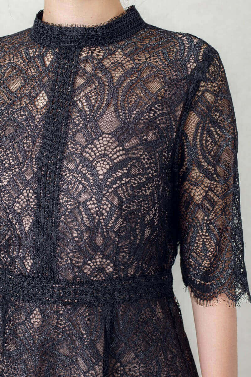 ブラックの配色ハシゴレースドレスの商品画像5