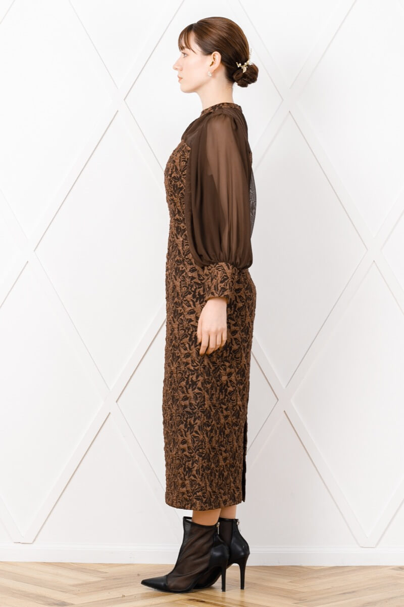 ダークブラウンのジャガードIラインドレスの商品画像3