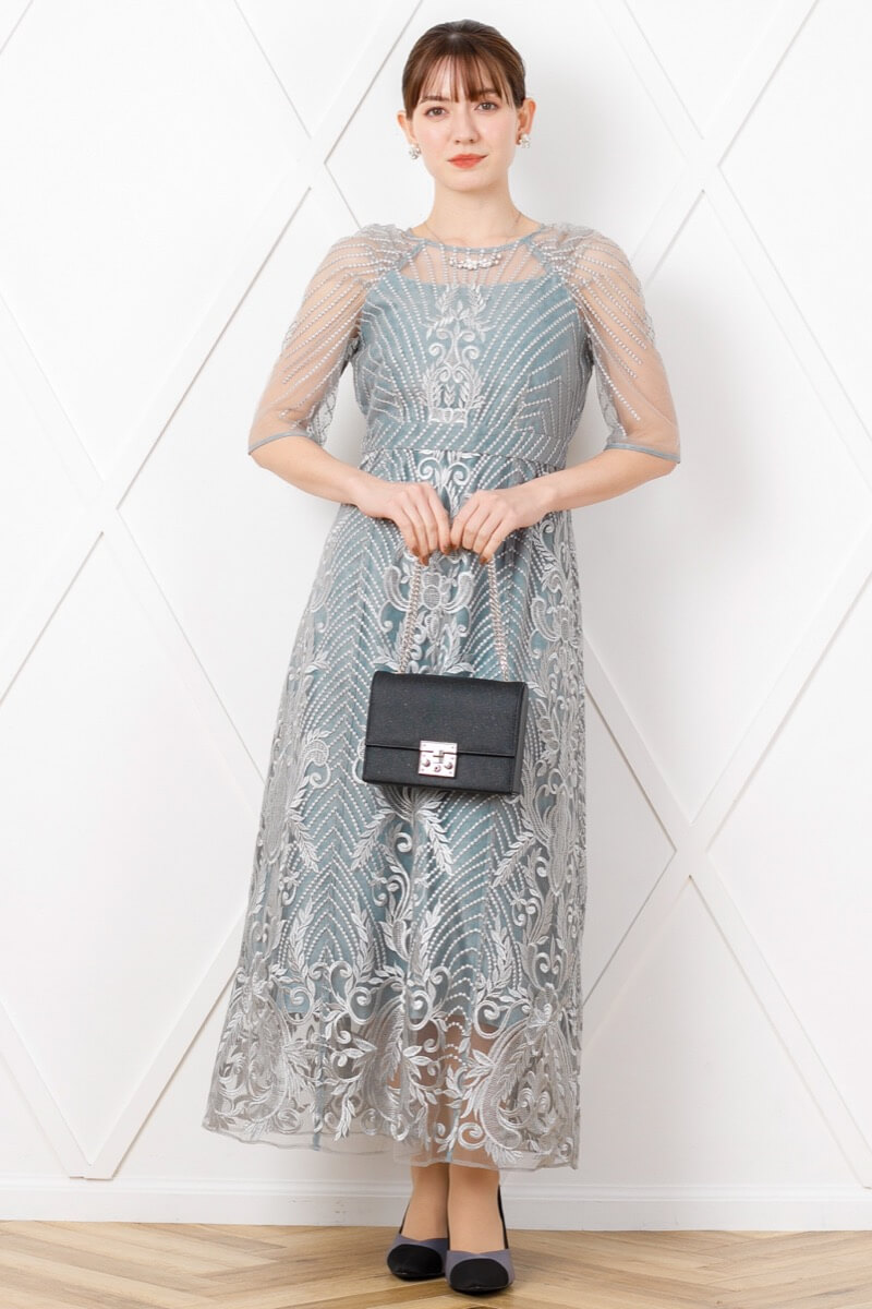 ライトカーキのアンティーク刺繍レースドレスの商品画像8