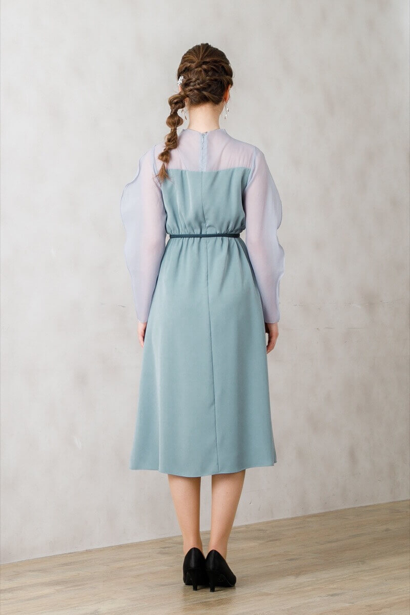 ライトブルーのマトンスリーブドレスの商品画像4