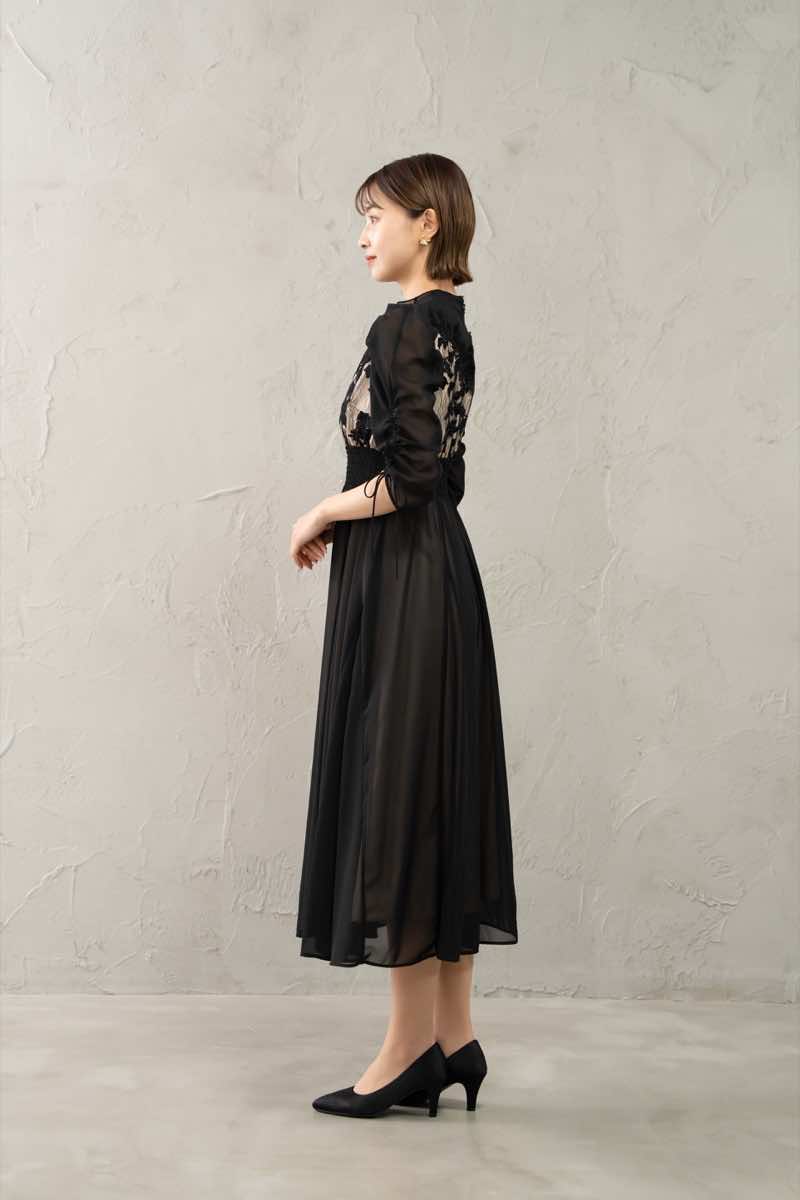 ブラックのフラワーレースオーガンジードレスの商品画像3